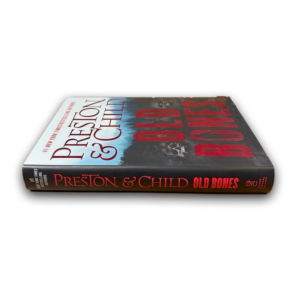 ⚡️3/$24⚡️ Old Bones [Hardcover] by Douglas Preston and 
Lincoln Child - Picture 2 of 3